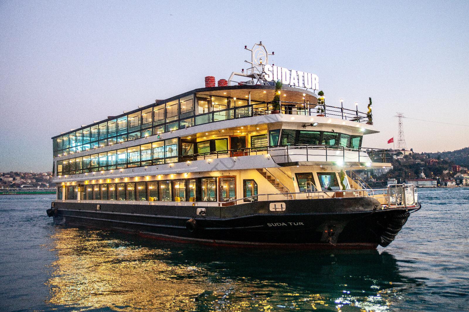 کشتی تفریحی استانبول